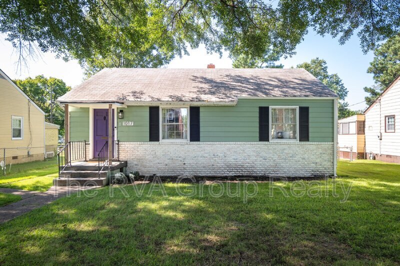 1017 Fourqurean Ln in Richmond, VA - Building Photo