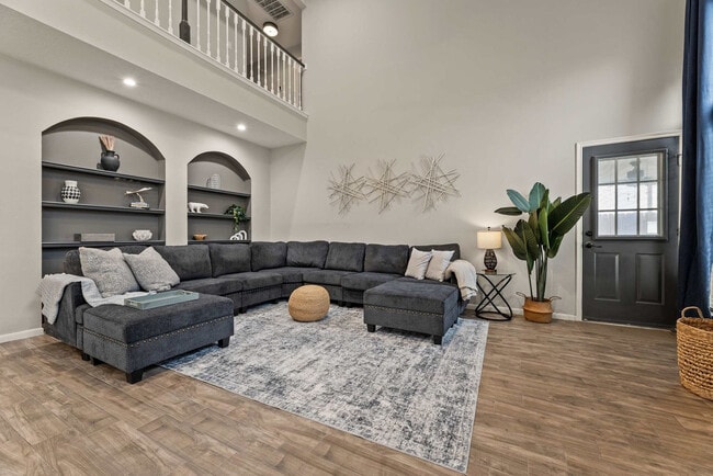 property at 1905 Navajo Dr