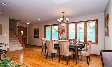 2961 South Ct in Palo Alto, CA - Building Photo - Building Photo