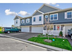 10518 Weston Wy N in Maple Grove, MN - Building Photo - Building Photo