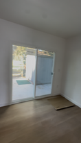 6933 Emil Ave, Unit 14 in Bell Gardens, CA - Building Photo - Building Photo