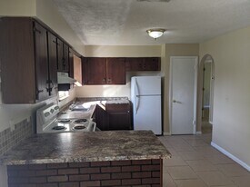 480 Water Pl in Ocala, FL - Building Photo