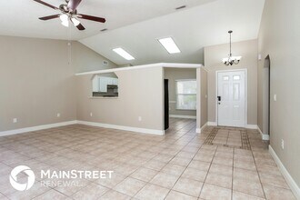 2478 Pine Chase Cir in St. Cloud, FL - Building Photo - Building Photo