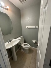 4043 Hawthorn Glen Ct in Fresno, TX - Foto de edificio - Building Photo