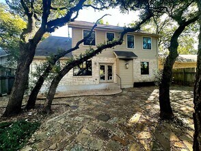 10104 Missel Thrush Dr in Austin, TX - Building Photo - Building Photo