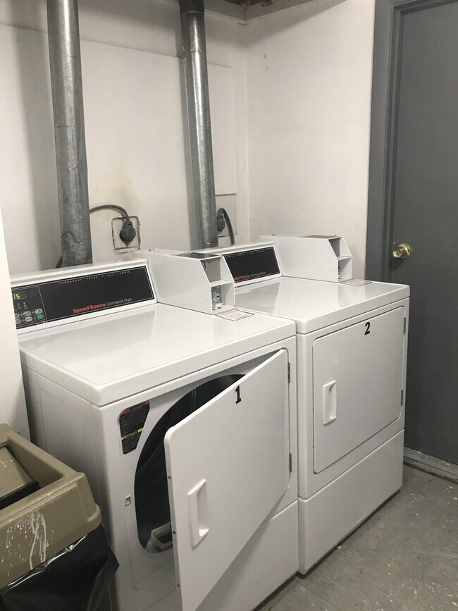 11 Commonwealth Ct, Unit #11