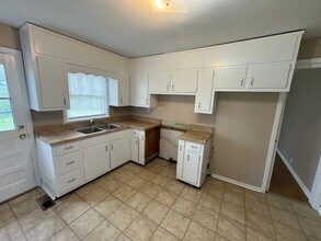 7679 Henry Ellen Rd NW in Leeds, AL - Building Photo - Building Photo
