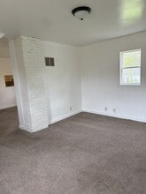 5009 Hoagland Ave in Fort Wayne, IN - Building Photo - Building Photo