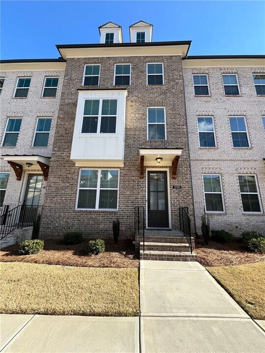 3191 Bartee Walk in Suwanee, GA - Building Photo