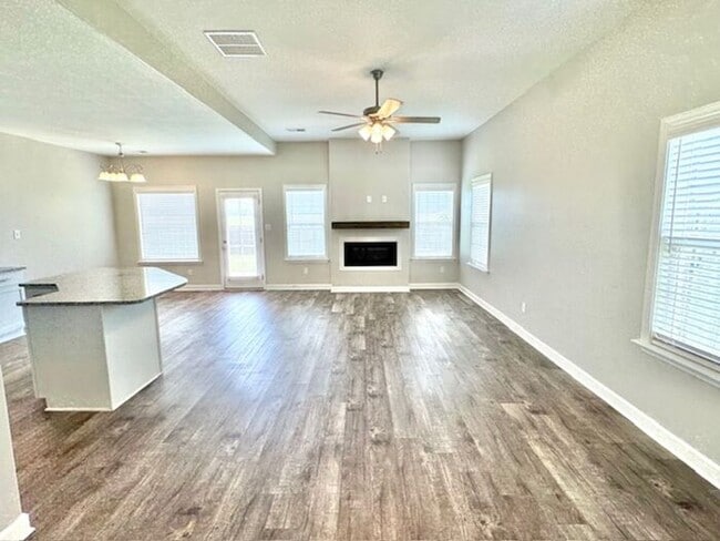 9273 Lakeside Cir S in Walls, MS - Building Photo - Building Photo