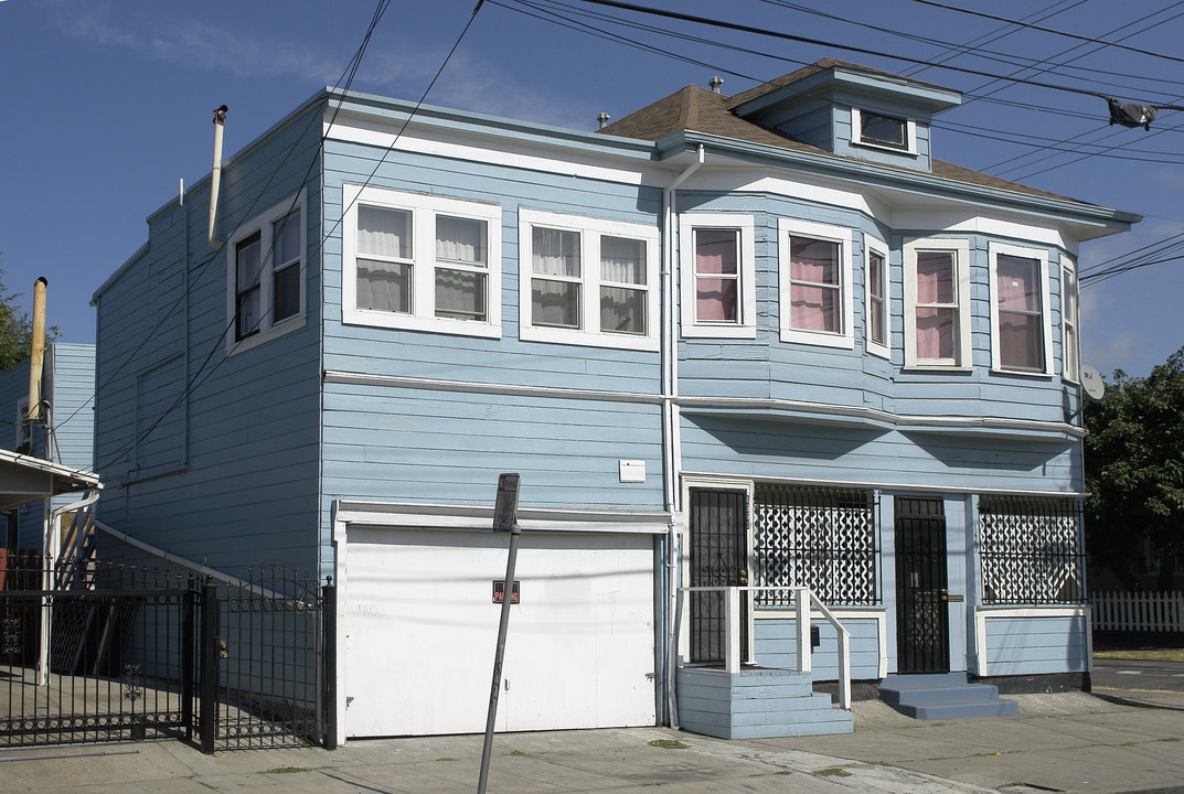 1665-1667 84th Ave in Oakland, CA - Building Photo