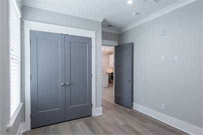 8 Sanctuary Ct-Unit -8-301 in Charleston, SC - Foto de edificio - Building Photo