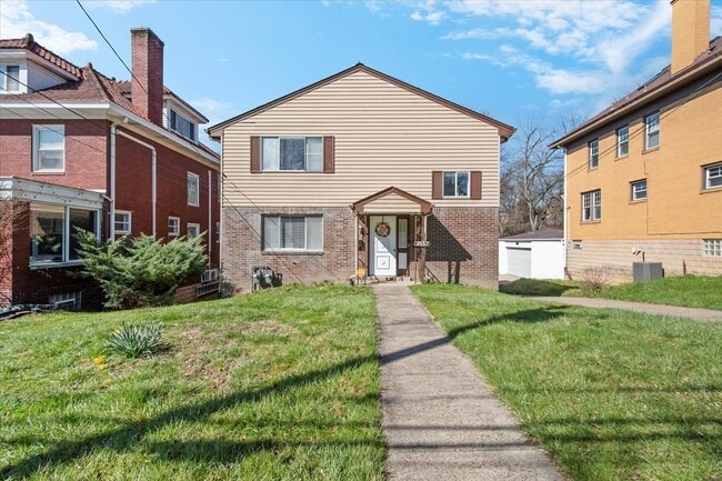 3555 McClure Ave, Unit 3555 McClure