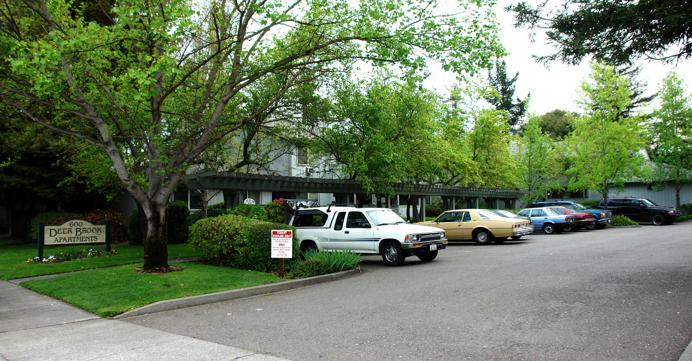 600 Mission Blvd in Santa Rosa, CA - Building Photo