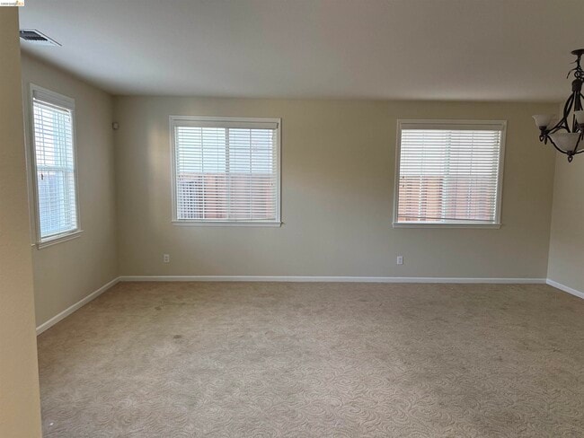 5107 Fern Ridge Cir in Discovery Bay, CA - Building Photo - Building Photo