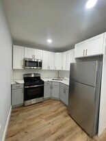 42 Stevens Ave, Unit 2 in Jersey City, NJ - Building Photo