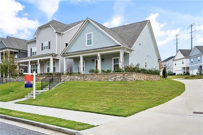 2047 Drew Dr in Atlanta, GA - Building Photo - Building Photo