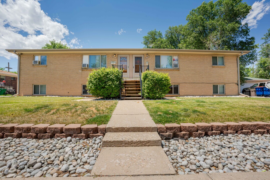 4515 Flower St in Wheat Ridge, CO - Building Photo