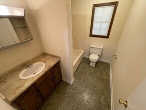 252 Highland Park Dr in Athens, GA - Building Photo - Building Photo