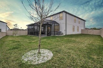 7446 Yale Harbor Dr in Wesley Chapel, FL - Building Photo - Building Photo
