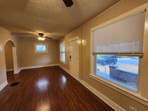 2513 Concord Dr in Louisville, KY - Building Photo - Building Photo