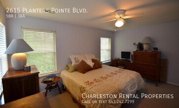 2615 Planters Pointe Blvd in Mount Pleasant, SC - Foto de edificio - Building Photo