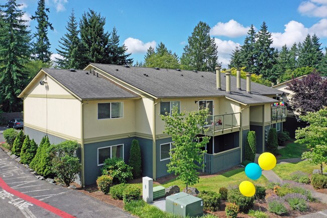 Tessera Apartments in Everett, WA - Building Photo - Building Photo