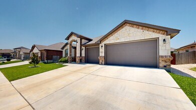 8206 Prescott Dr in Killeen, TX - Building Photo - Building Photo