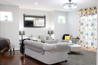 7801 Rushmore Ave NE, Unit 7801 Rushmore Ave in Lacey, WA - Building Photo - Building Photo