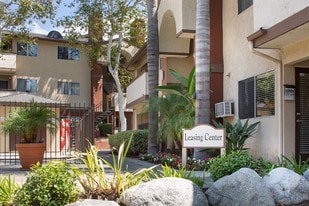 Ridge at San Diego Apartments