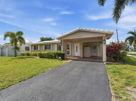 3222 Wilson St in Hollywood, FL - Building Photo