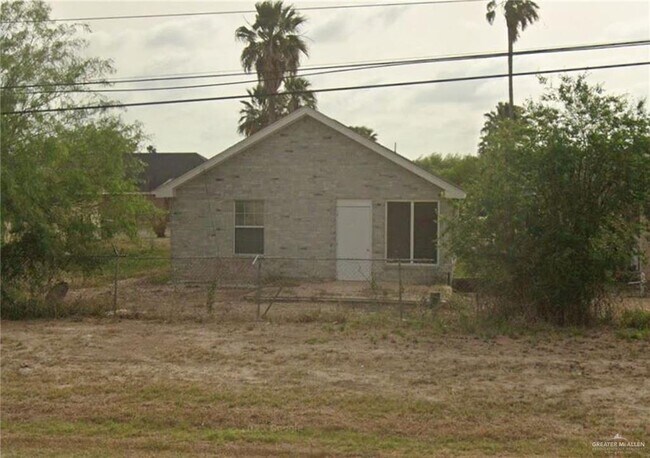 3 Lake View Dr in Mission, TX - Building Photo - Building Photo