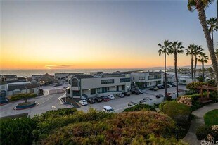 630 The Village, Unit 116 in Redondo Beach, CA - Building Photo