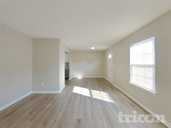 4249 Village Bend Dr in Indianapolis, IN - Building Photo - Building Photo