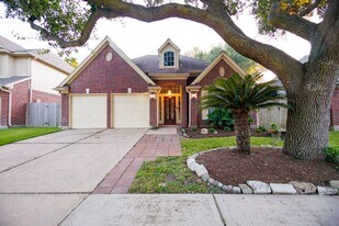 1131 Spinnaker Way in Sugar Land, TX - Building Photo