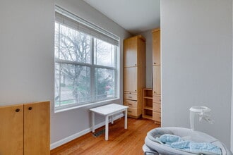 16552 NE Pacific Terrace in Portland, OR - Building Photo - Building Photo