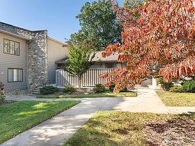 211 Crowfields Dr in Asheville, NC - Building Photo - Building Photo