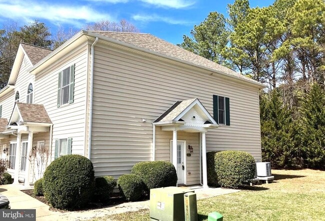 22571 Chickadee Circle in Lexington Park, MD - Building Photo - Building Photo