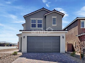 5881 Iron Iss St in Las Vegas, NV - Building Photo