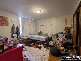 58 Queensberry St in Boston, MA - Building Photo