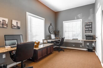 Brickstone Villas in Lubbock, TX - Foto de edificio - Interior Photo