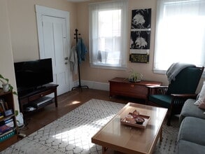 99 Jackson Rd, Unit 99 in Newton, MA - Building Photo - Building Photo