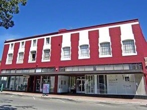 252 S Main St in Pomona, CA - Building Photo - Building Photo