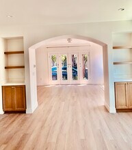 619 N Windsor Blvd in Los Angeles, CA - Building Photo - Building Photo