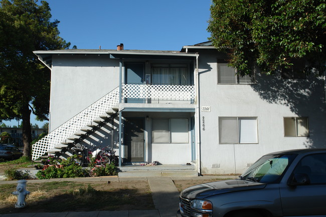 2266 Pasetta Dr in Santa Clara, CA - Building Photo - Building Photo