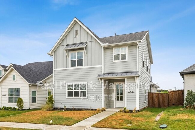 property at 6644 Windfall Dr