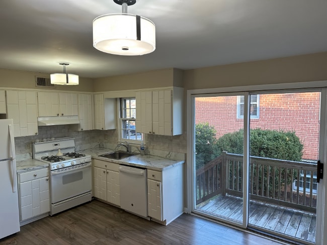 property at 4428 16th St N