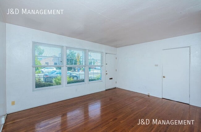property at 4382 Louisiana St