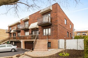 9216 Olivier-Maurault in Montréal, QC - Building Photo
