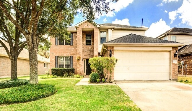 property at 21515 Pointed Oak Ln